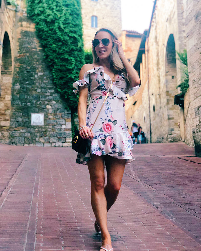 best places visit tuscany San Gimignano pretty town