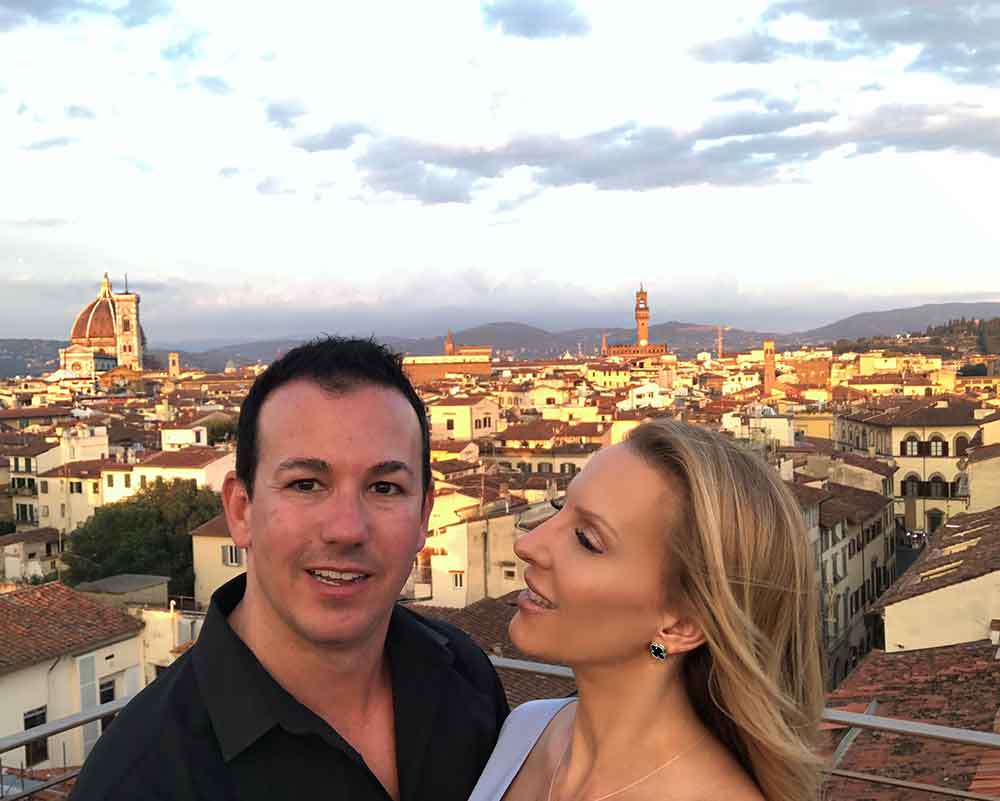 how see florence in a day best rooftop bar romantic couple