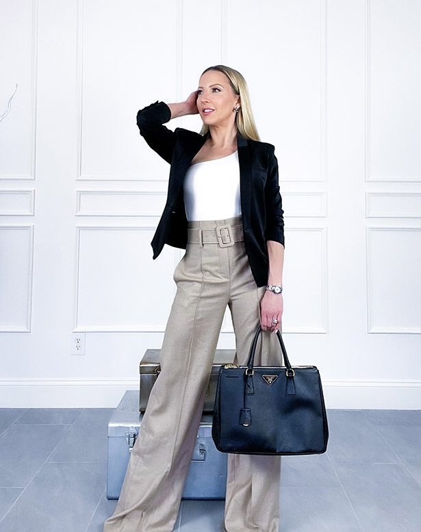 airport outfit chic glamour gains fashion blogger Eve