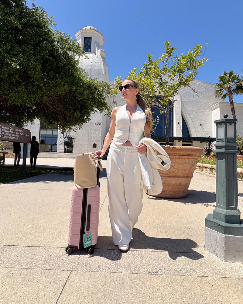 womens airport outfit chci matching set sneakerinas