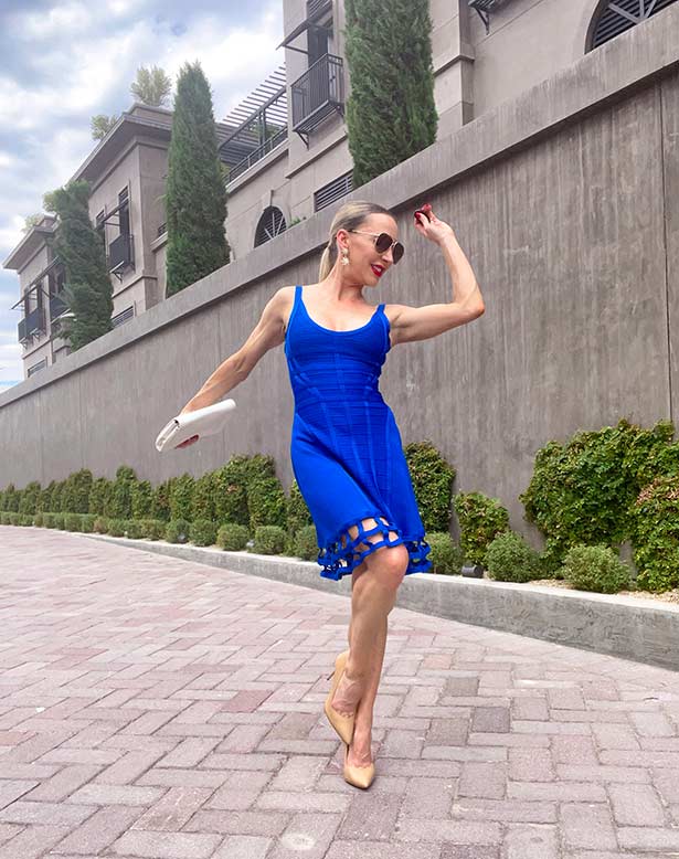 Sarah Flint heels fashion blogger Glamour Gains dancing