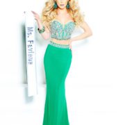 Best prom dresses 2022 Faviana green gown