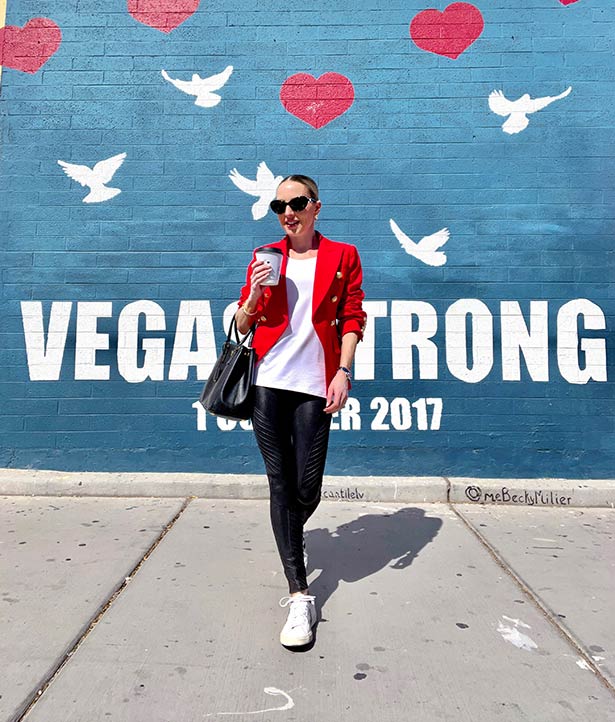 sneaker trends 2024 womens white vejas leather fashion blogger Vegas
