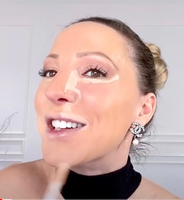 TikTok concealer video hack beauty blogger Eve Dawes