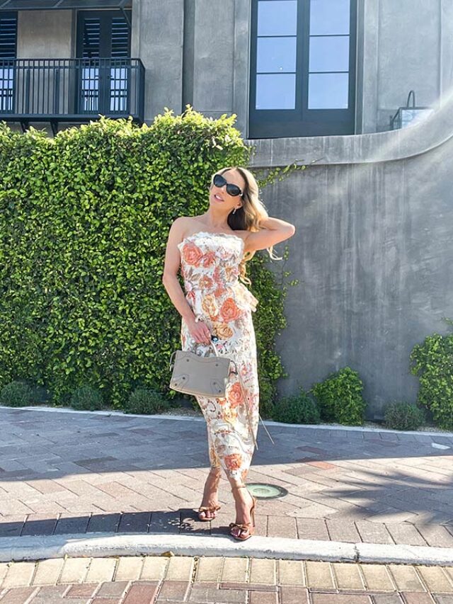 bag trends summer 2022 fashion blogger Balenciaga floral dress nude heels