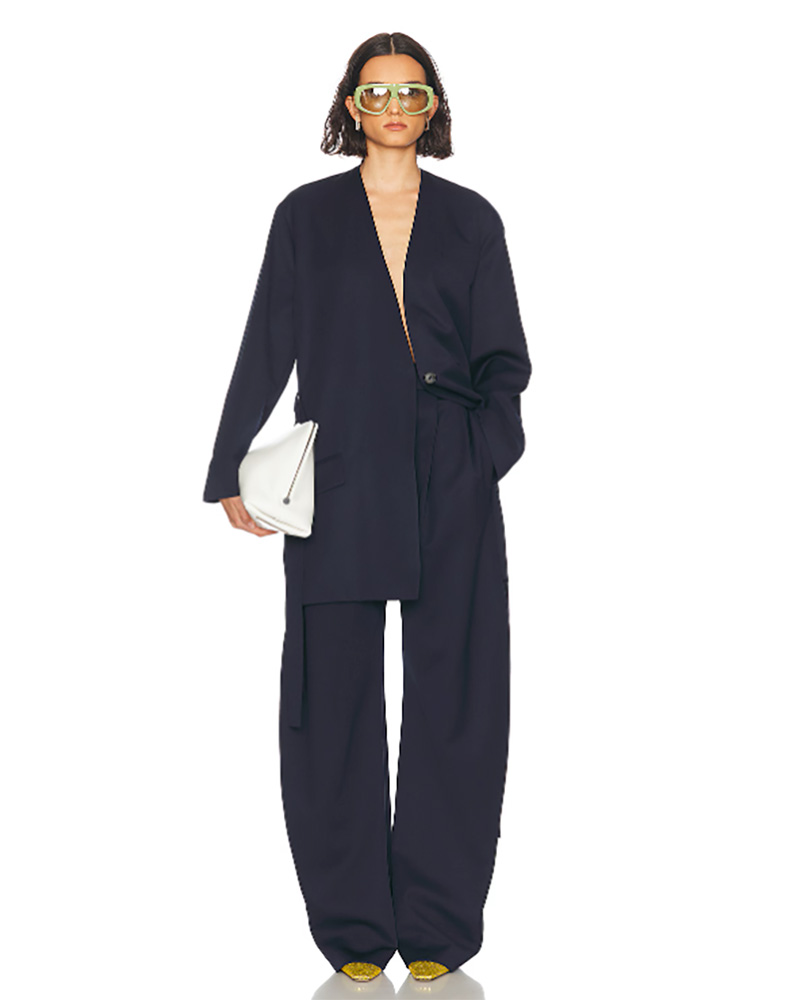 summer 2025 fashion trends navy pants suit