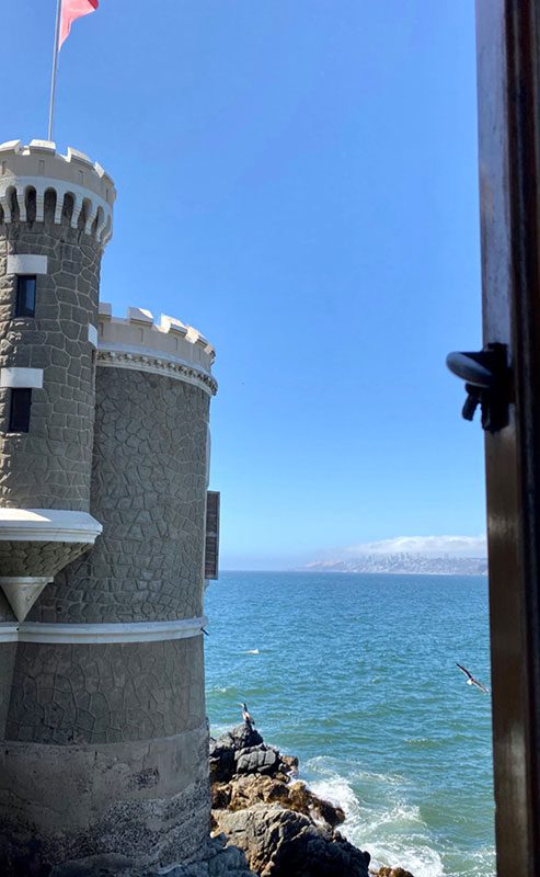 Santiago travel guide day trip Wulff castle vina del mar chile