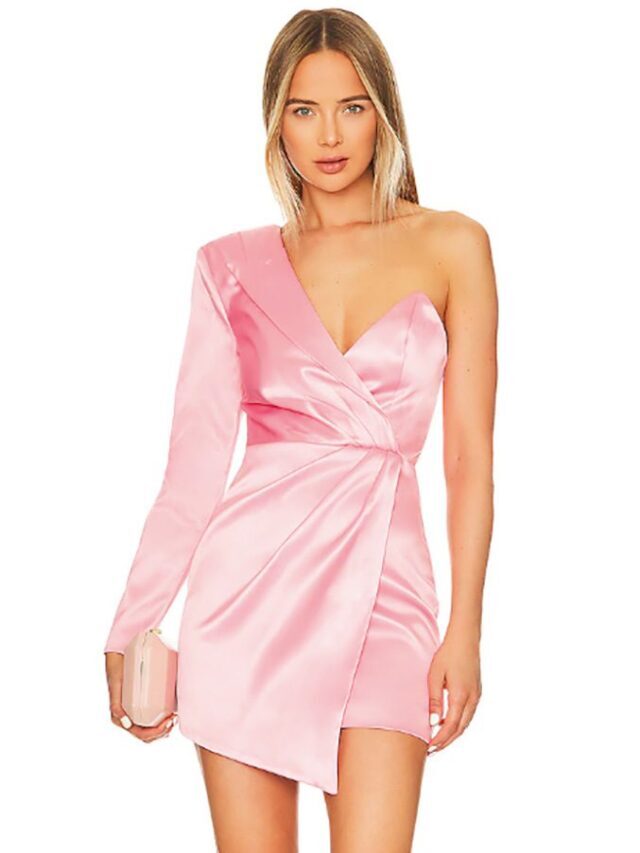 Best Valentines Day Dresses From Revolve | Head Turning Styles!