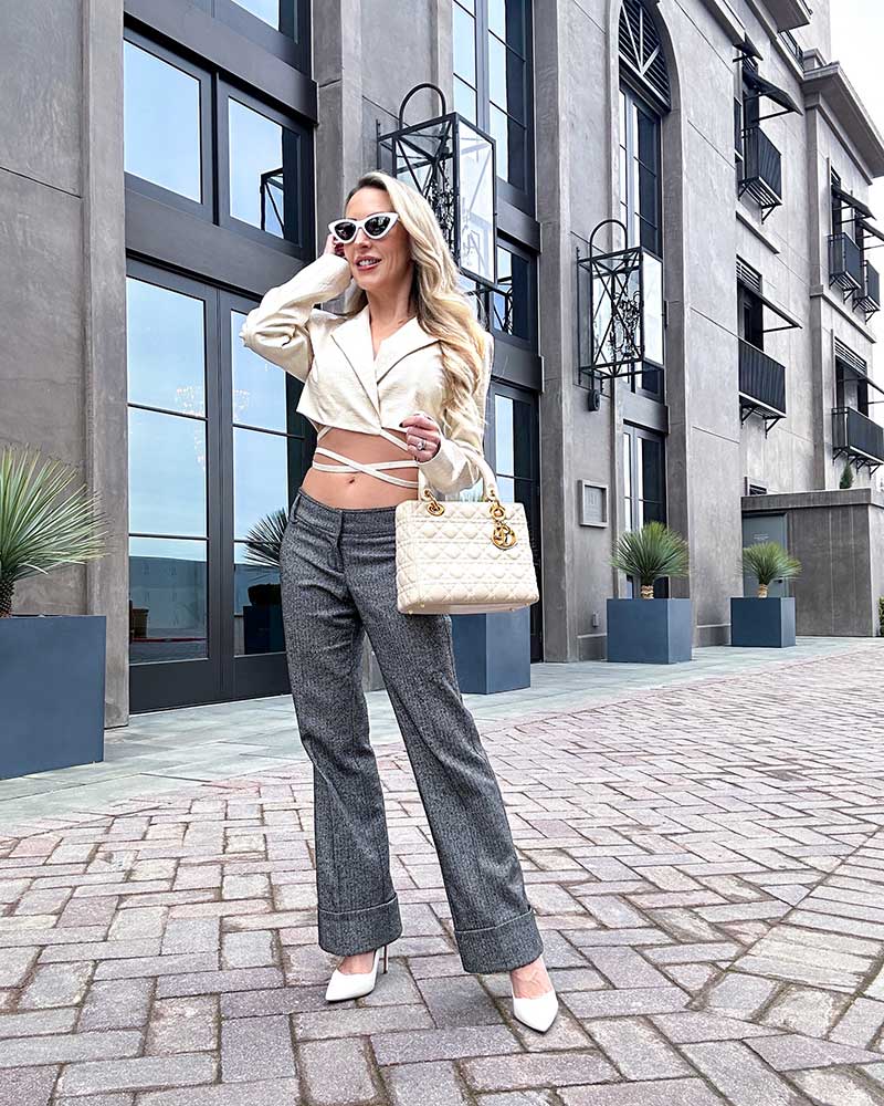 white sunglasses womens fashion blogger glamour gains street