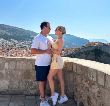 croatia travel guide tips vacation couple dubrovnik
