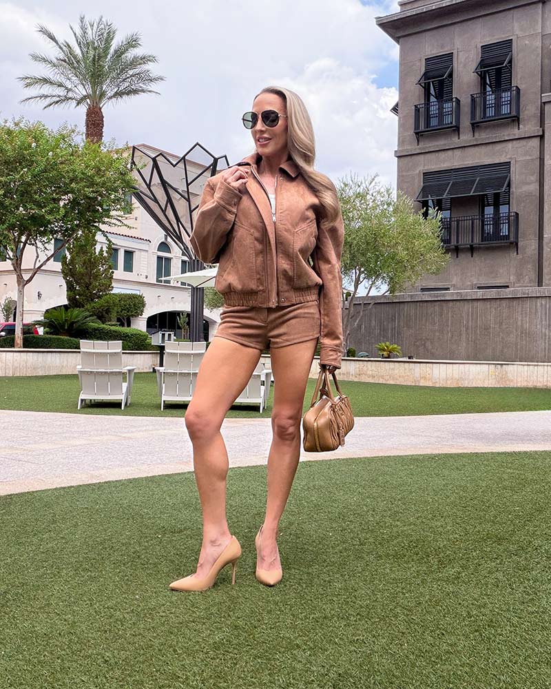 fall fashion 2026 brown suede outfit worn by fashion editor Eve Dawes