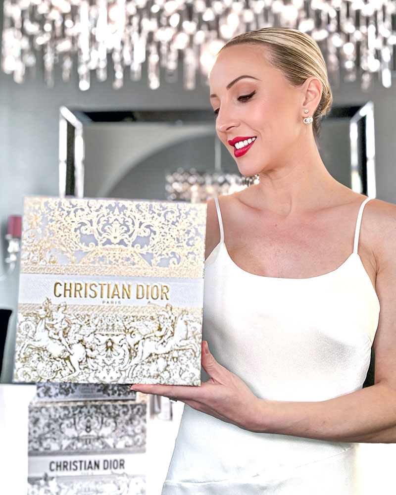 dior gift set gold white couture box