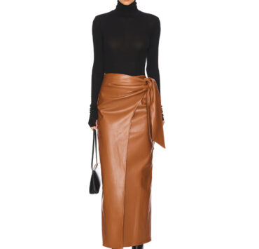 leather skirt outfit womens fashion 2025