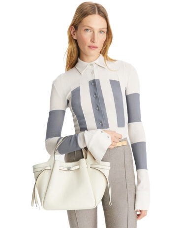 Tory Burch is BACK! I just got my hands the chic bag celebrities