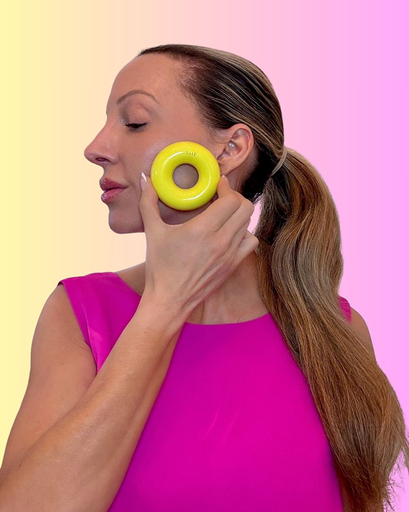 ziip dot clear skin beauty device