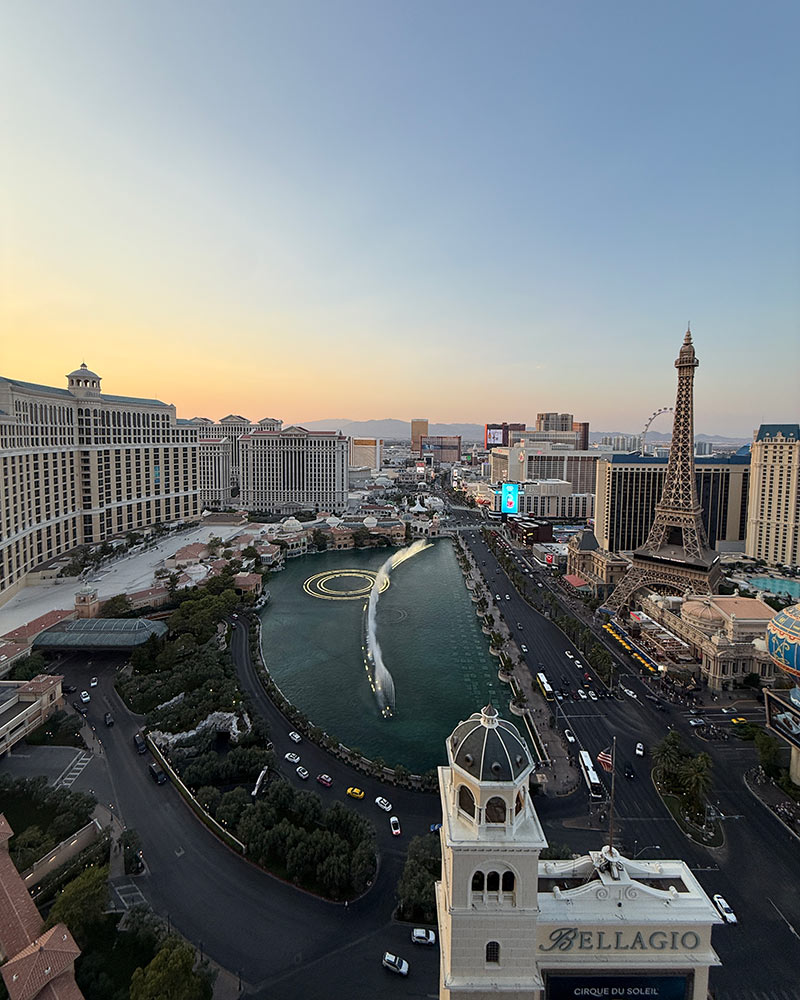 Cosmopolitan Las Vegas suite fountain strip view