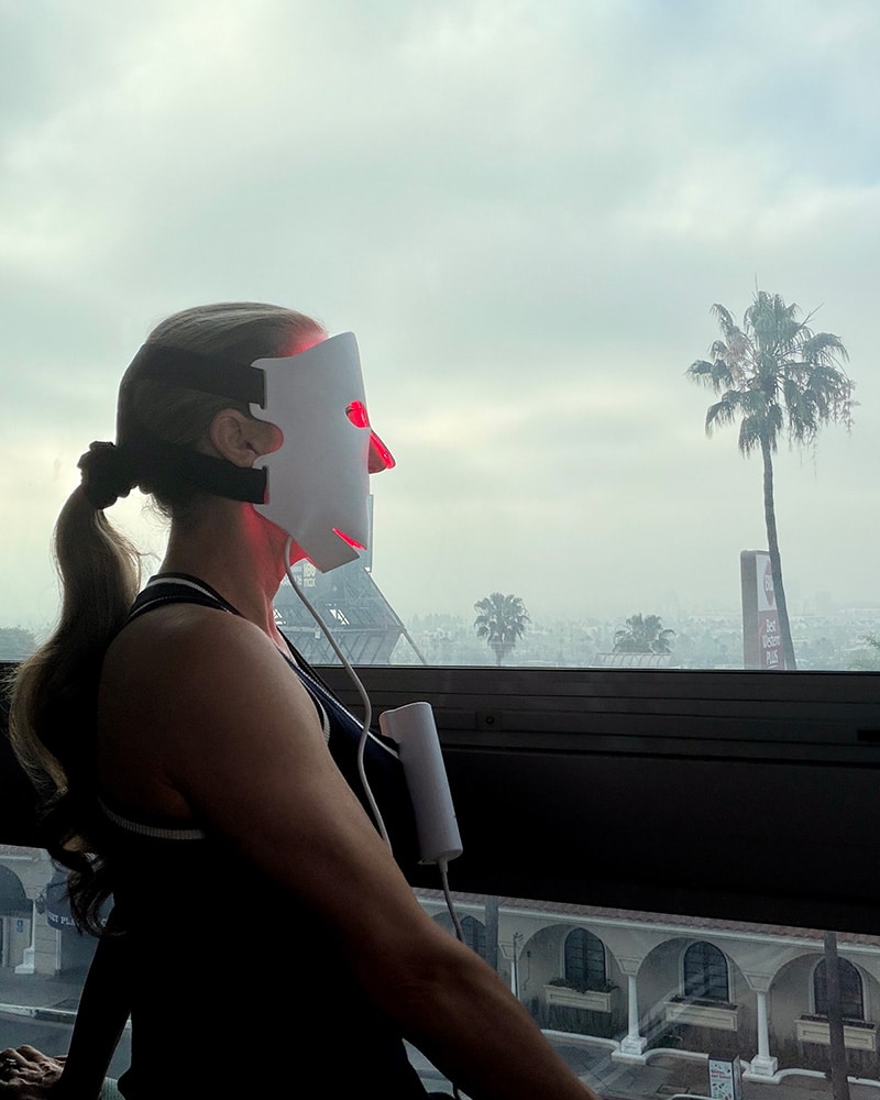 currentbody led mask series 2 age backwards