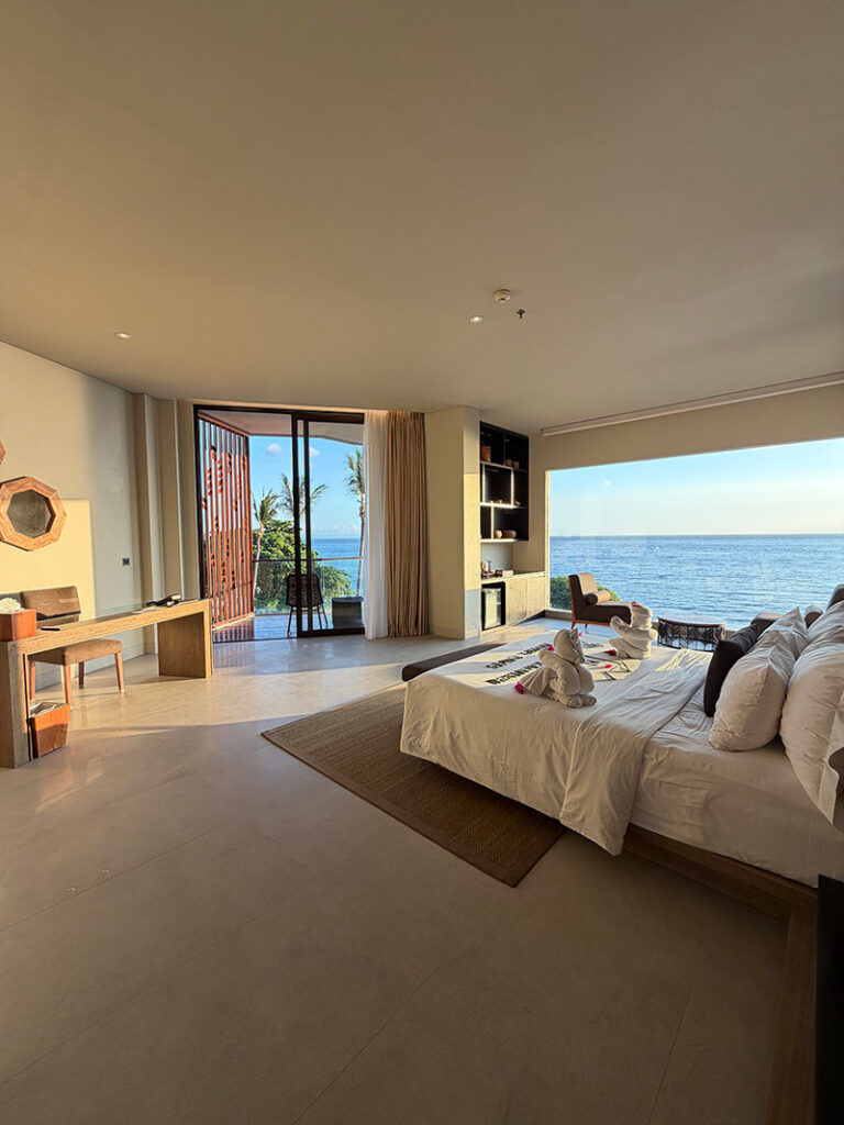 Katamaran Hotel & Resort Lombok review club room ocean view