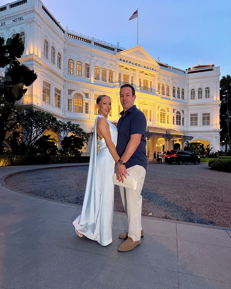 best things to do singapore raffles dinner