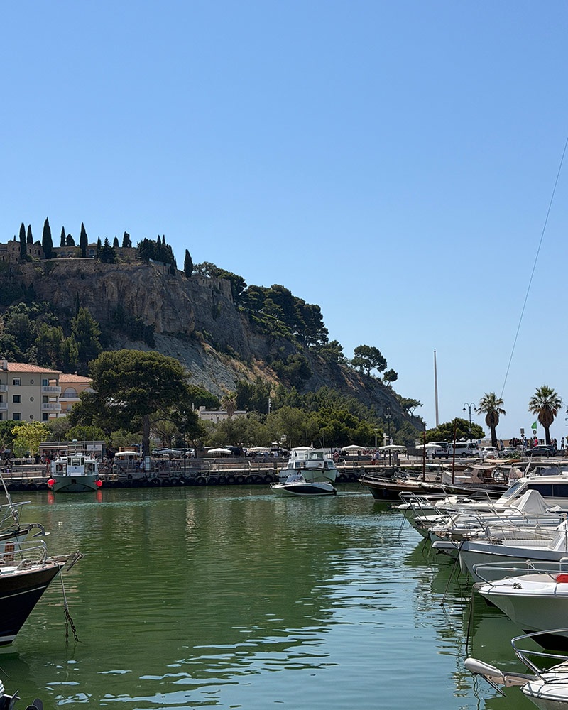 chateau de cassis things to do
