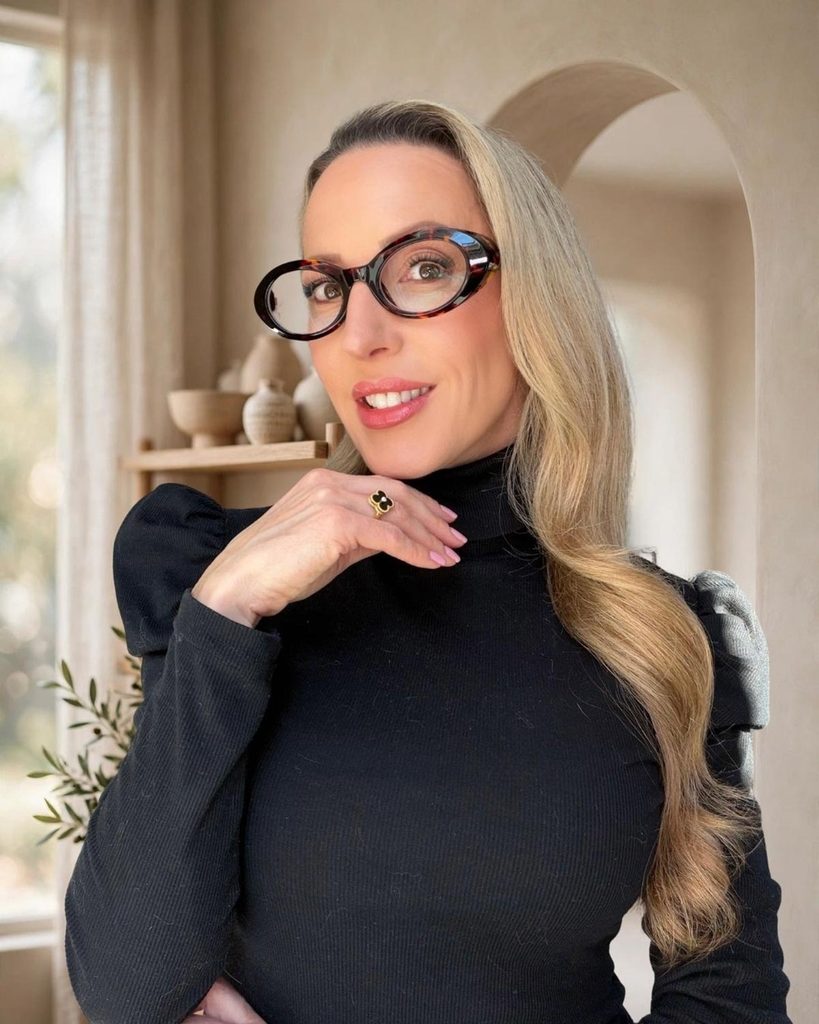 vicci eyewear bianca glasses for women in tortoise